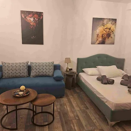 아파트 San Marco Di Petro 테살로니키